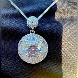 New Moissanite 10H10A Pendant Necklace 2CT,18K White Gold Plated Sterling Silver